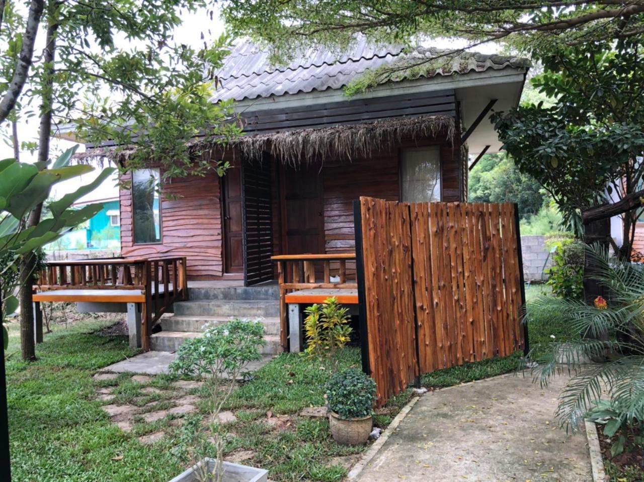 Hotel The Creek At Khao Yai Pak Chong Zewnętrze zdjęcie